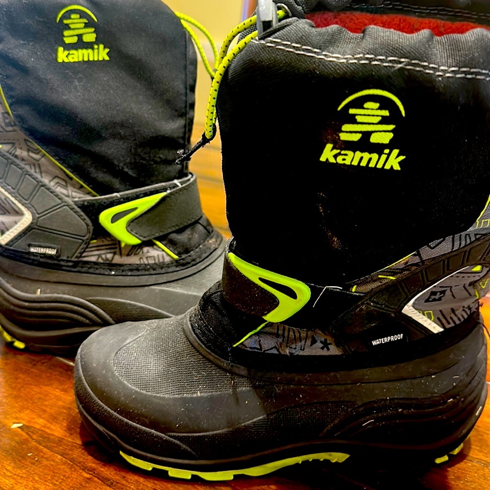 Kamik snow boots for boys